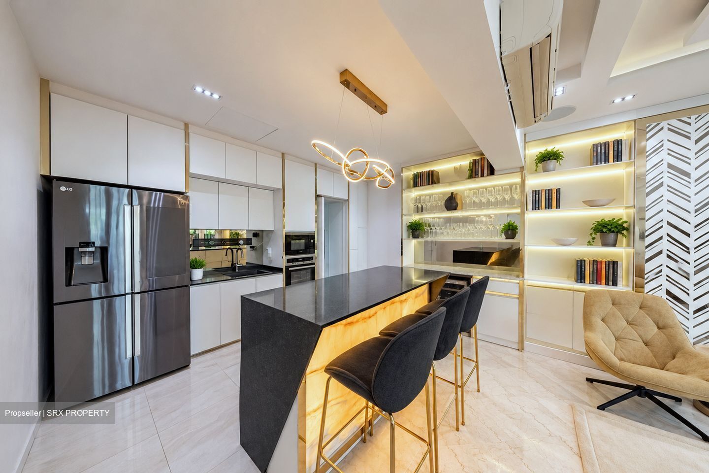 Kew Crescent (D16), Terrace #635924301